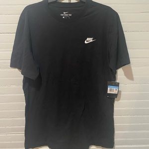 Brand New w/ Tags Mens Nike Standard Fit The Nike Tee T-Shirt Size Medium Black